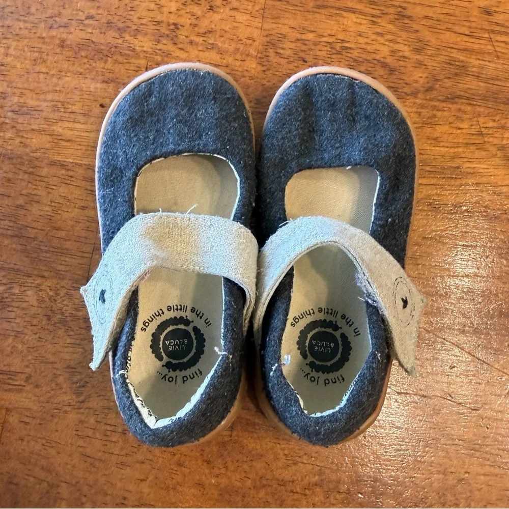 Livie & Luca Carta Carta II Mary Jane shoes gray charcoal tan size 8